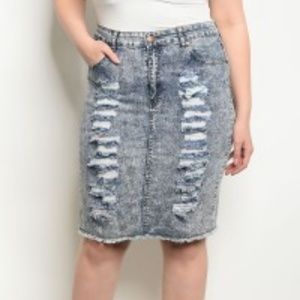NWT Plus Size Denim Wash Skirt
